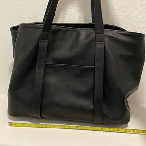 Universal Thread 3 compartment tote